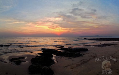 DonCharisma.org-Rocky-Beach-Sunset-Pano-PS-4w-x-1h-P